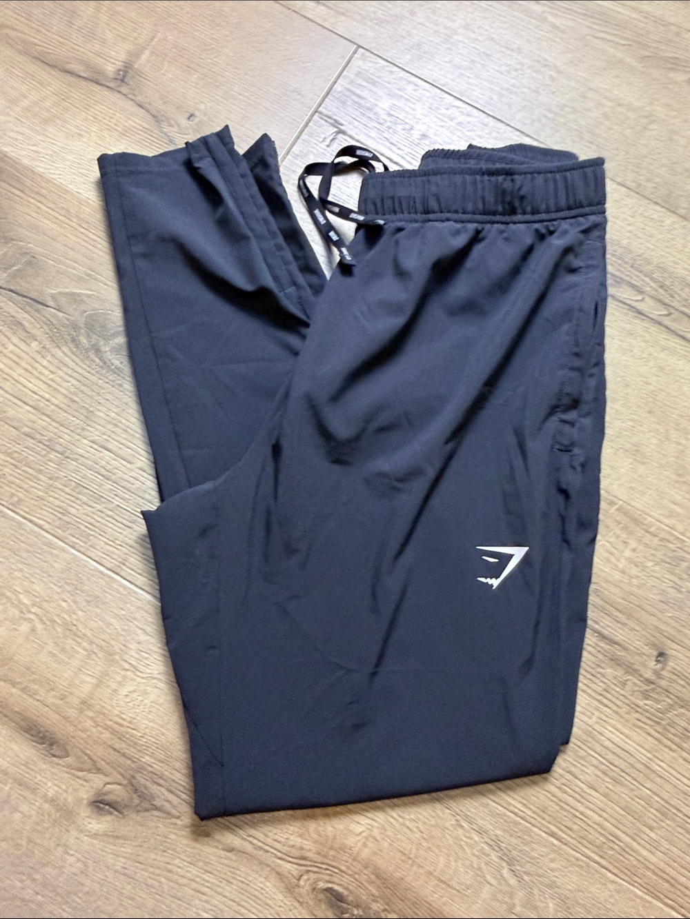 Gymshark Black Men's Arrival Joggers - slim fit